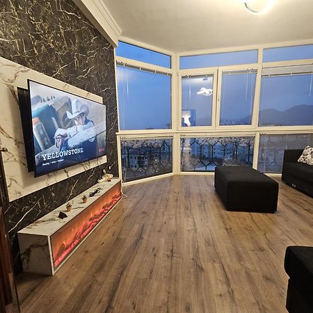 Sky Apartaments City Center Tiranë Eksteriør bilde
