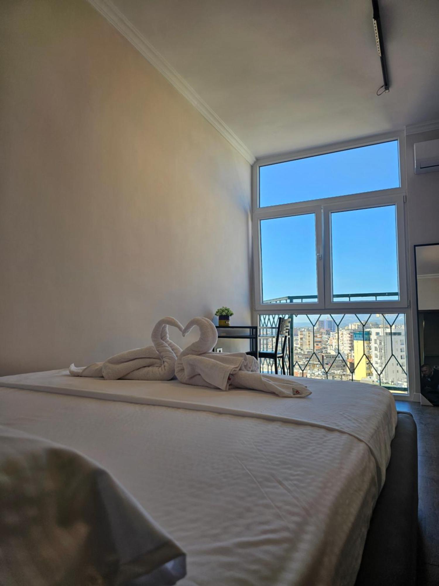 Sky Apartaments City Center Tiranë Eksteriør bilde