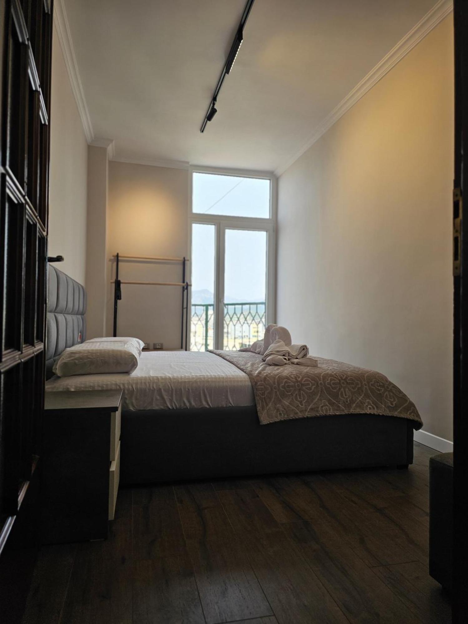 Sky Apartaments City Center Tiranë Eksteriør bilde