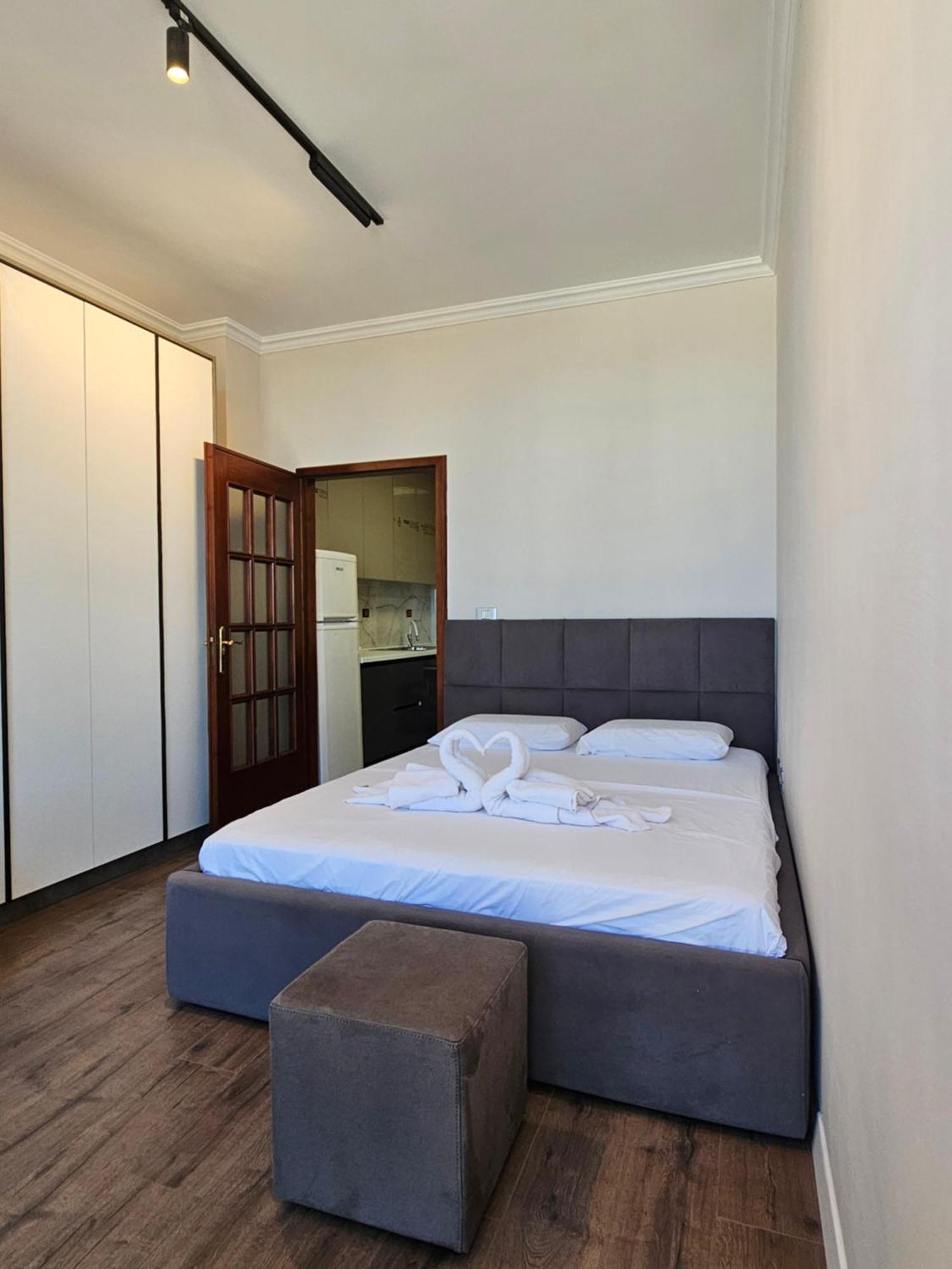 Sky Apartaments City Center Tiranë Eksteriør bilde