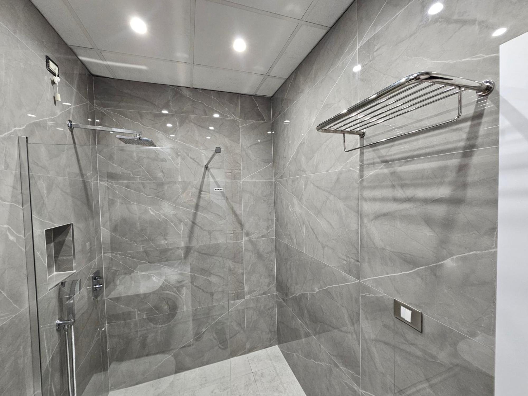 Sky Apartaments City Center Tiranë Eksteriør bilde