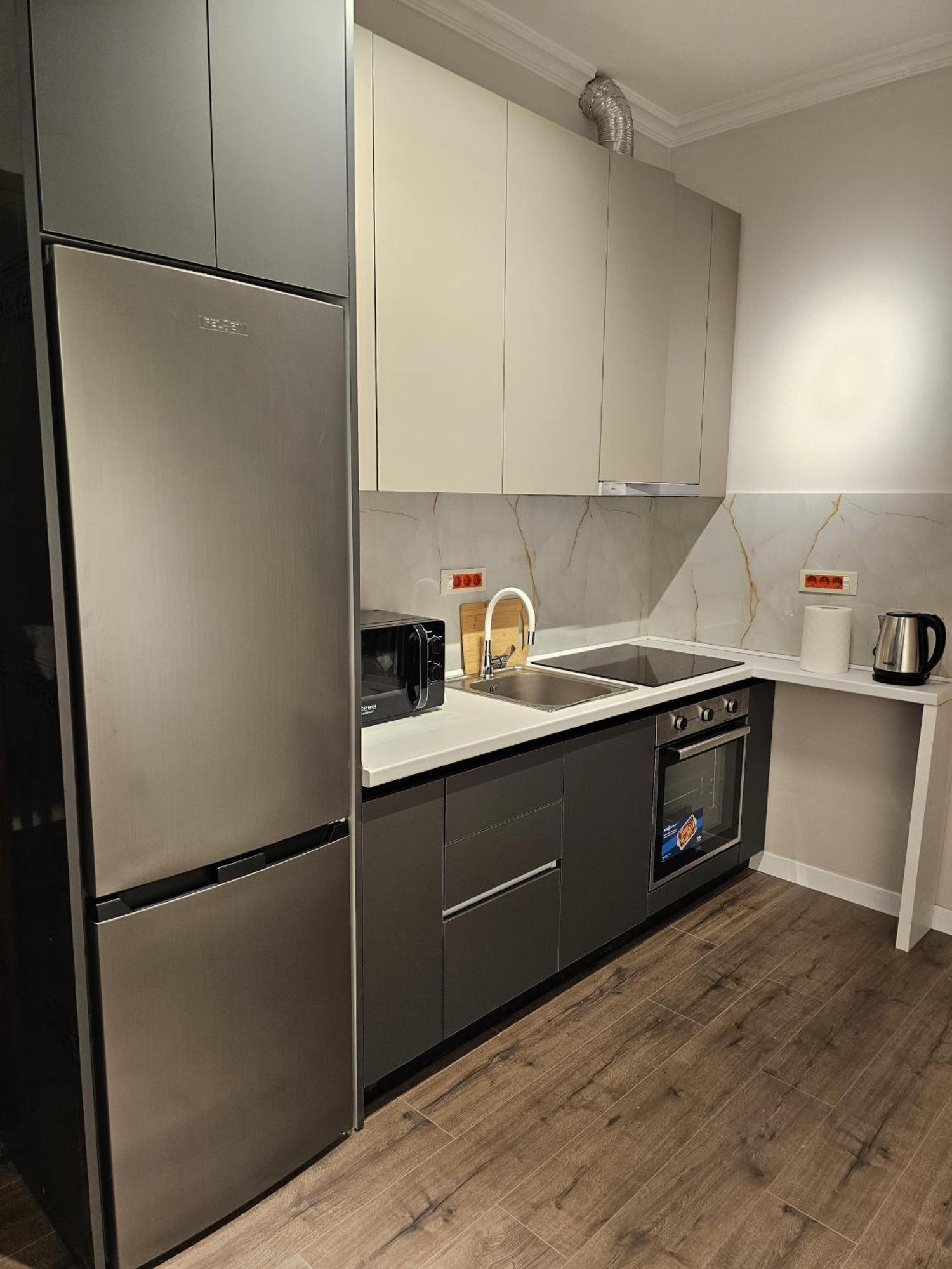 Sky Apartaments City Center Tiranë Eksteriør bilde