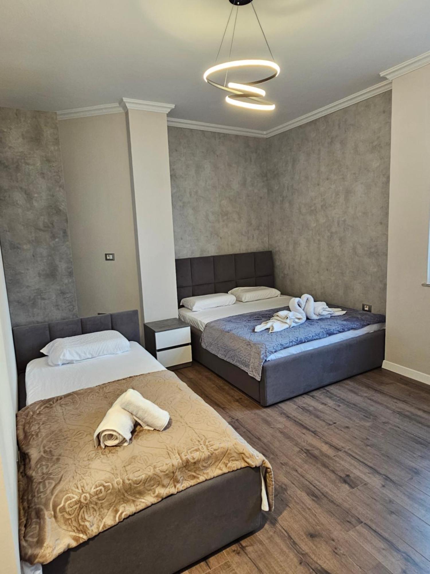 Sky Apartaments City Center Tiranë Eksteriør bilde