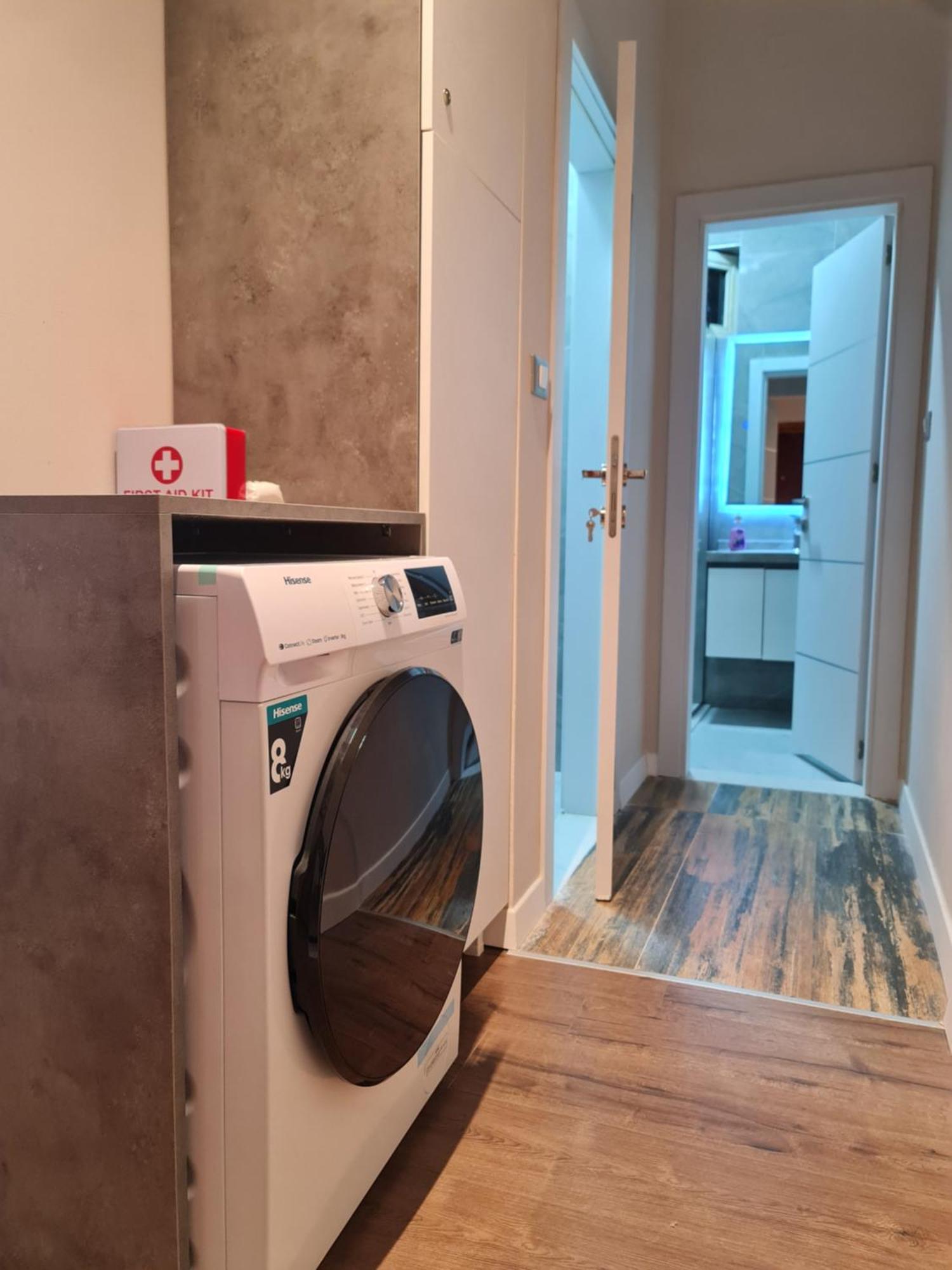 Sky Apartaments City Center Tiranë Eksteriør bilde